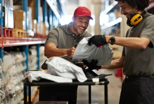 Comment Emballer une Casquette : Guide Complet et Détaillé